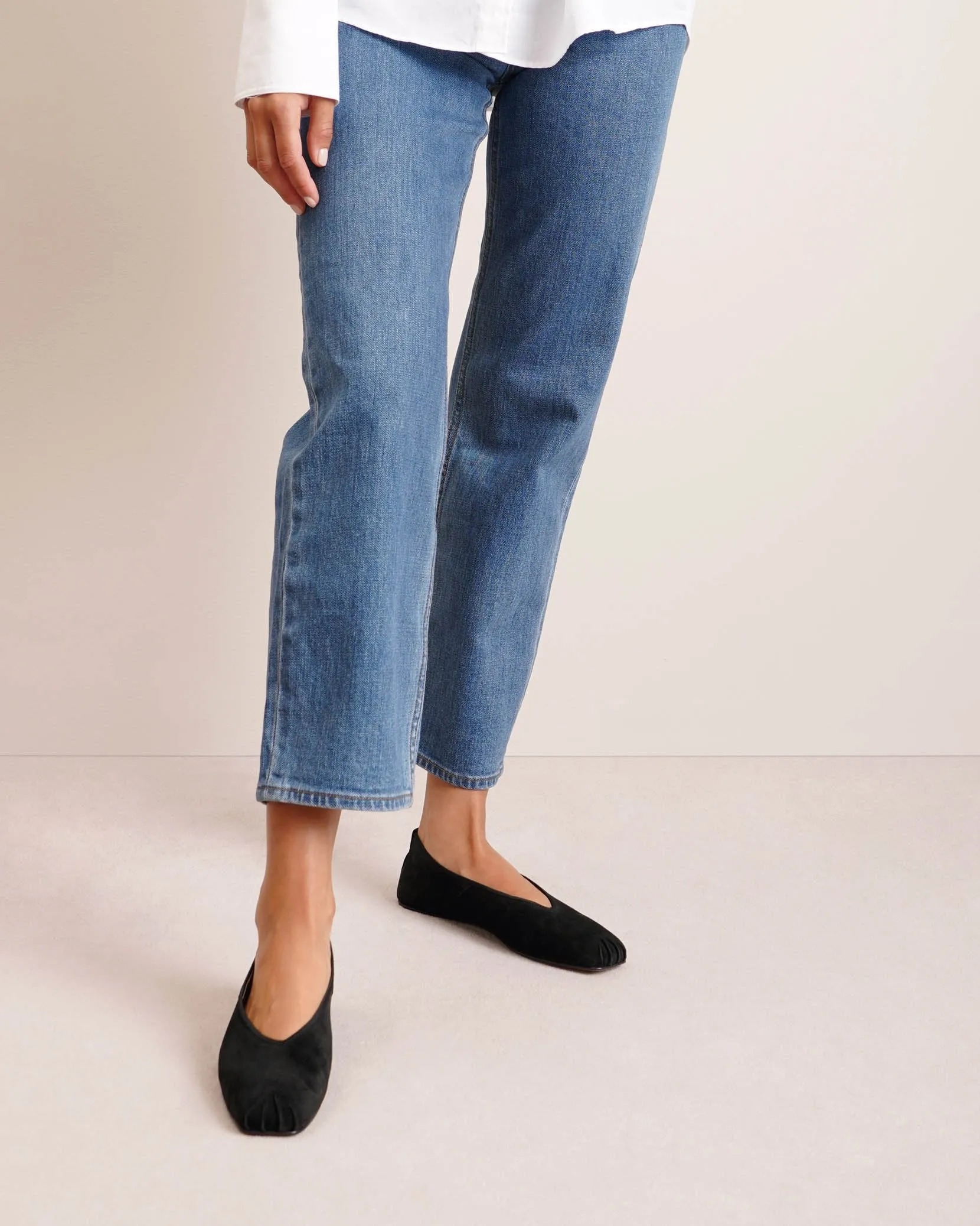 Ballet slipper black suede