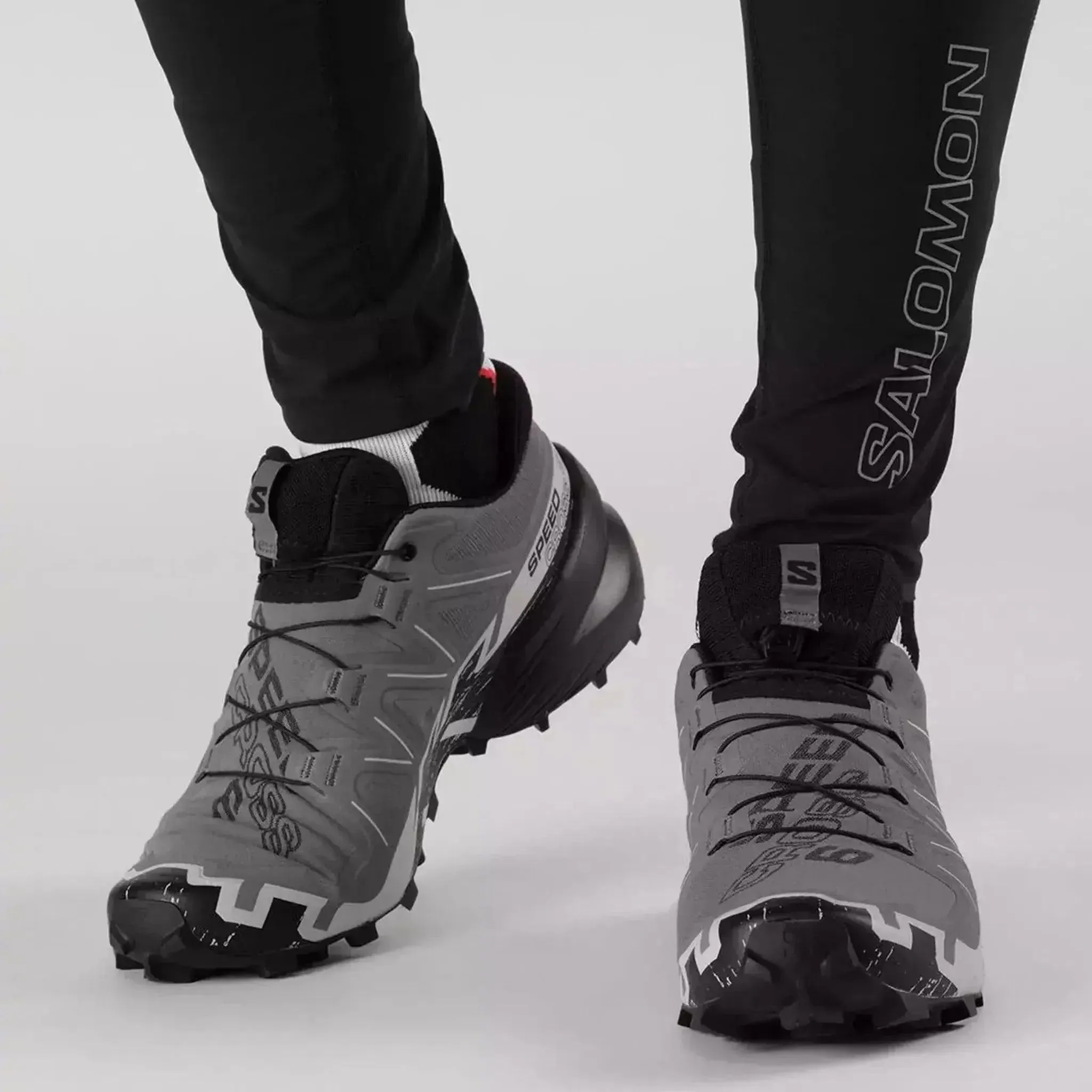 Salomon Men's Speedcross 6 Trail Running Shoes